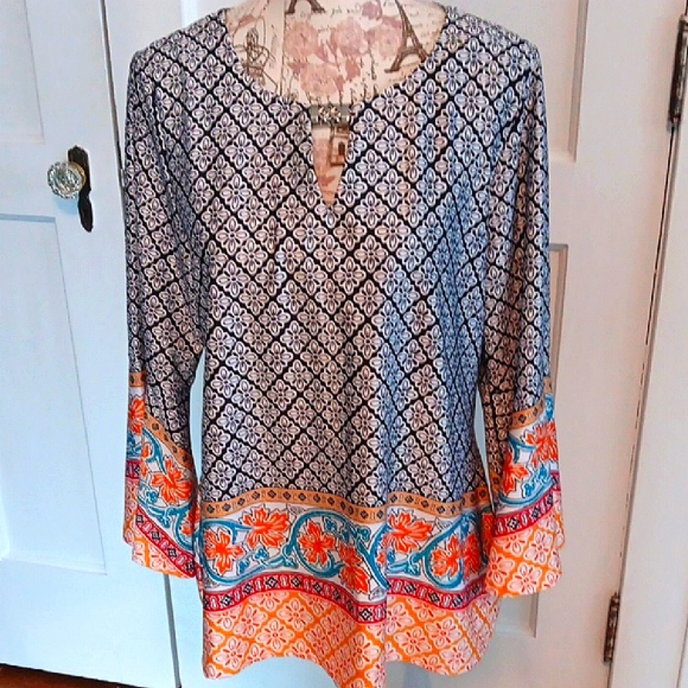 Zac & Rachel Multicolored Tunic with Relaxed 3/4 Sleeve and Embellished Style